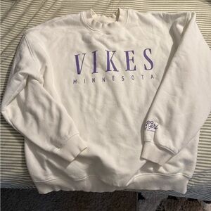 FAN girl White and Purple Vikings Crewneck Sweater